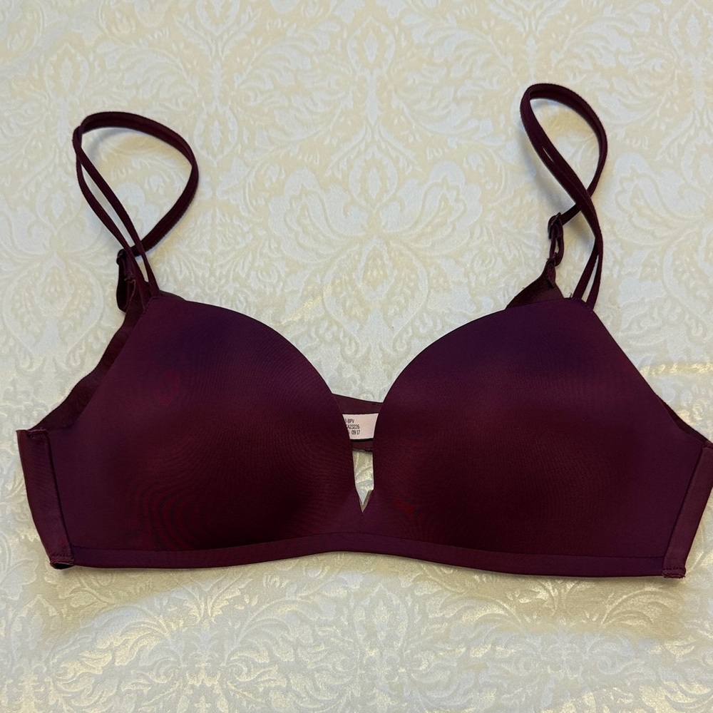 Victoria's Secret Elegant Women's Padded Burgundy Bra - 34B